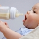 خفگی نوزاد هنگام شیر خوردن