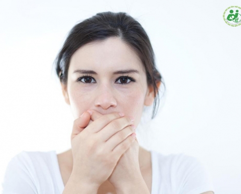 علائم آروغ زدن زیاد