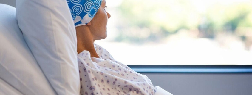 پرستاری تخصصی در منزل برای بیماران سرطانی