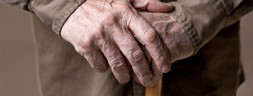 مراقبت از سالمند مبتلا به پارکینسون در منزل